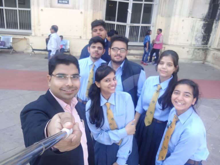 Educational Field trip to Imambara by Grade XI Humanities